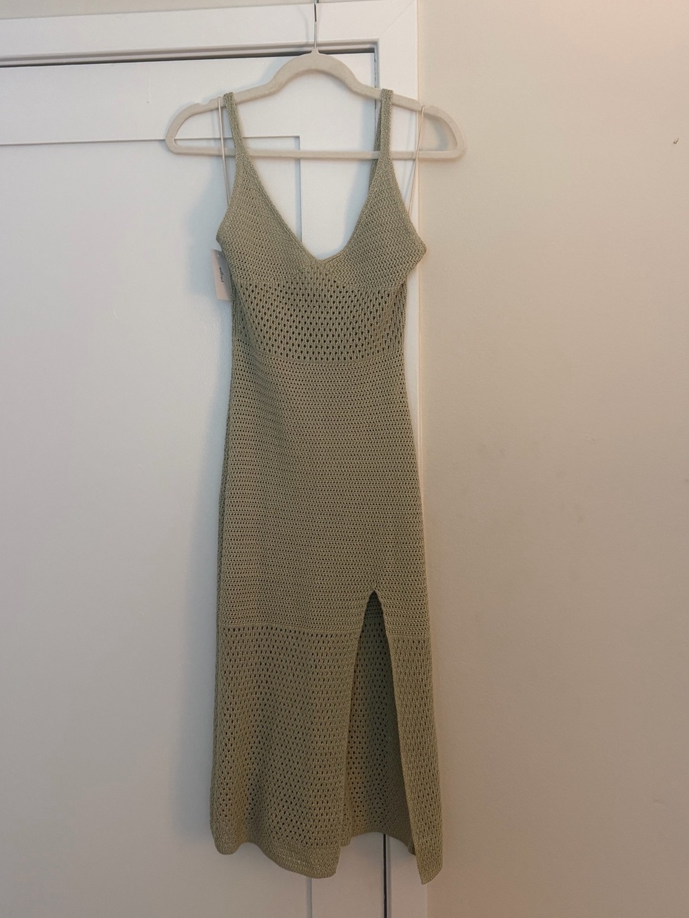 NWT Aritzia Wilfred Dress